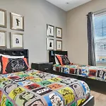 Elegant Urban Townhouse - Super Close To Disney!