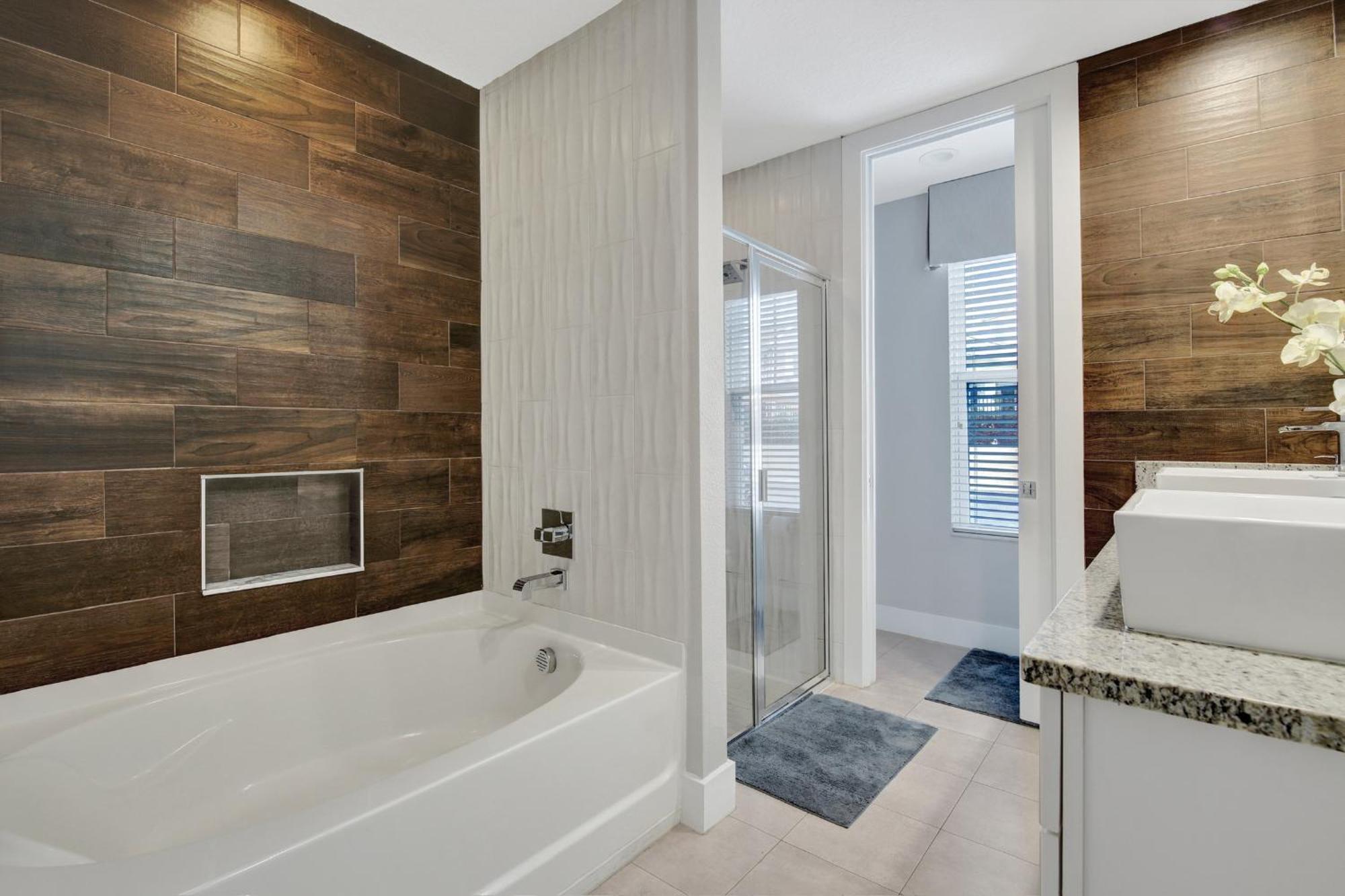 Elegant Urban Townhouse - Super Close To Disney! Holiday home Orlando