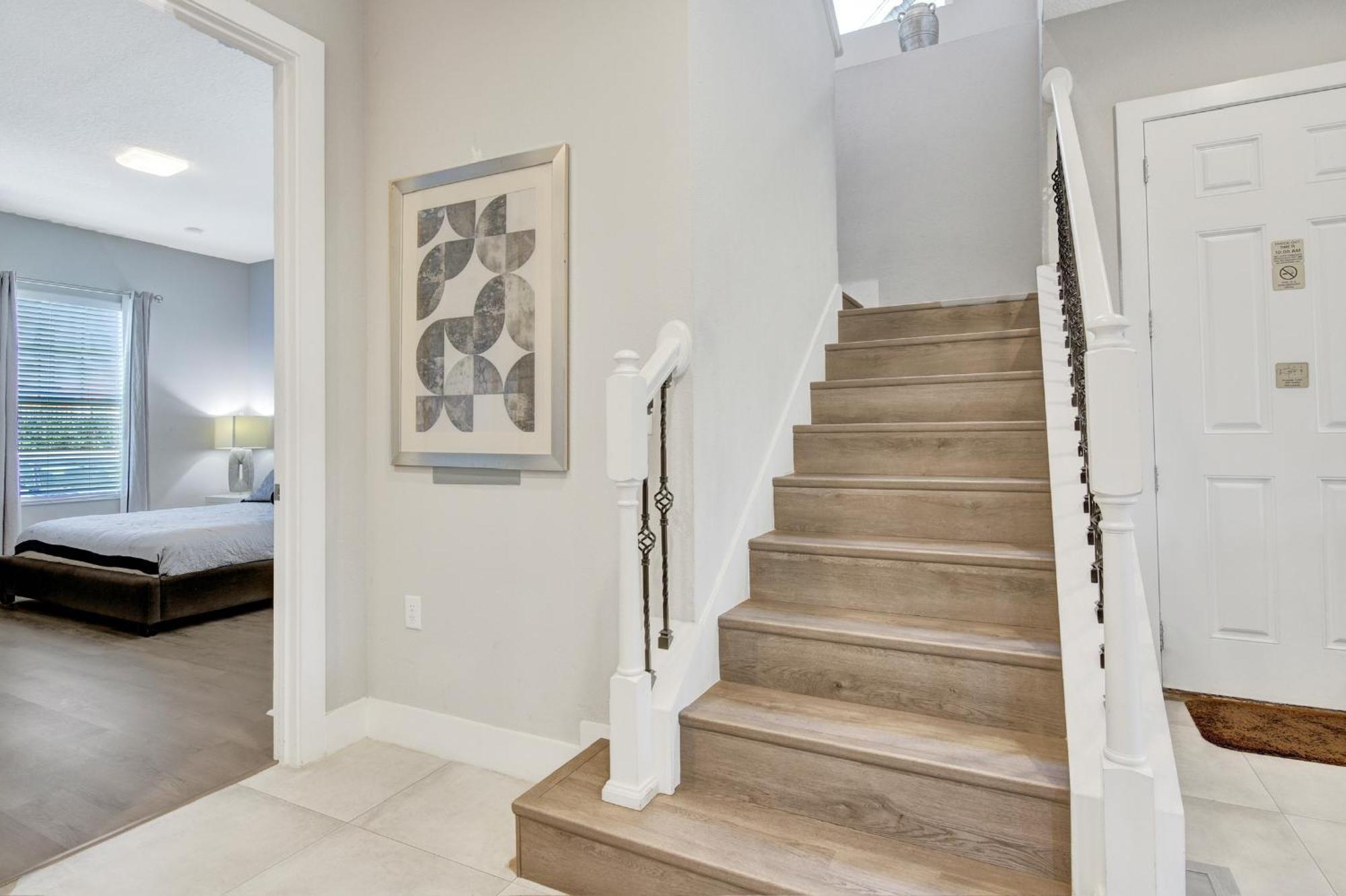 Elegant Urban Townhouse - Super Close To Disney! Holiday home