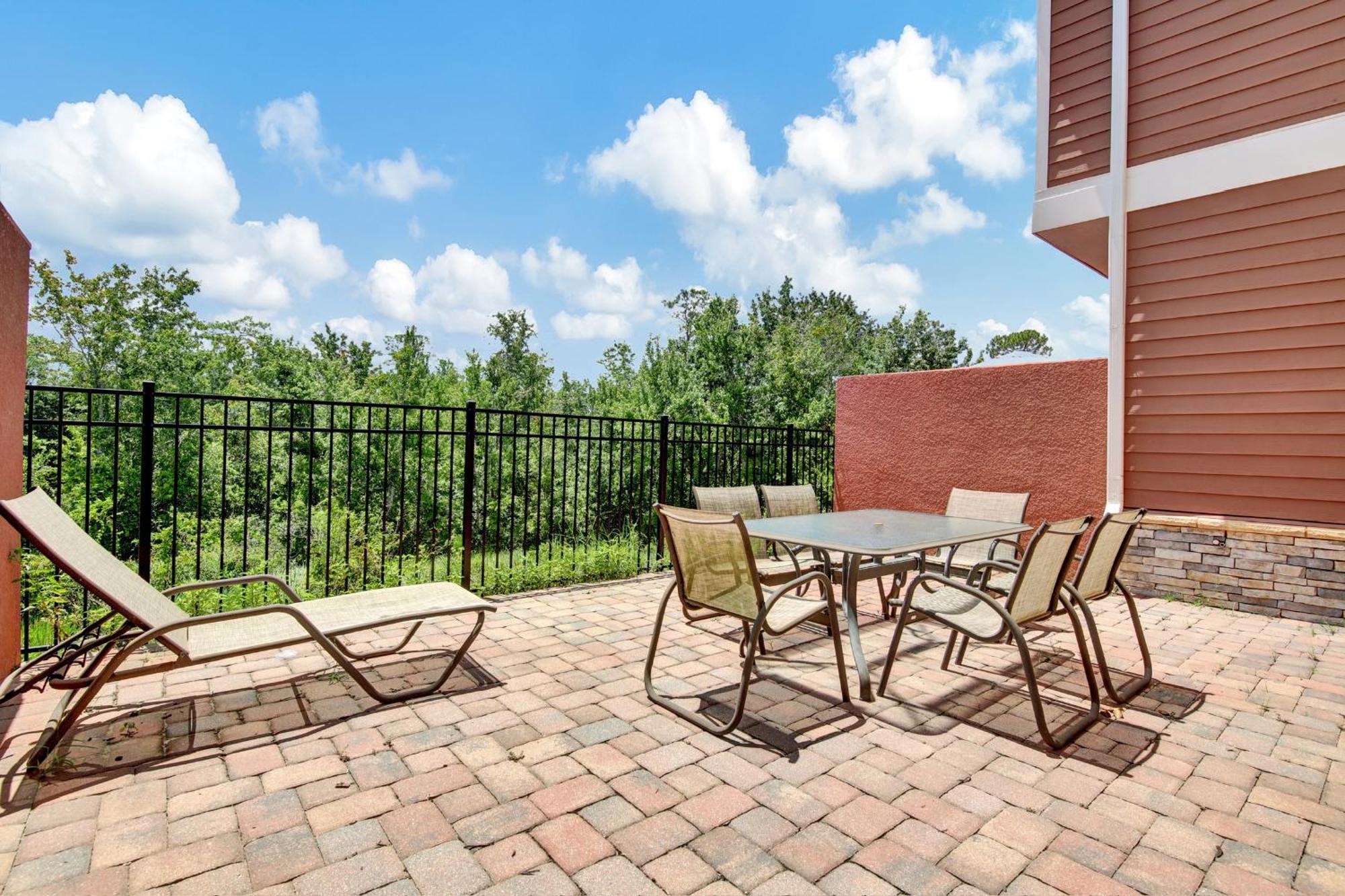 Elegant Urban Townhouse - Super Close To Disney! *